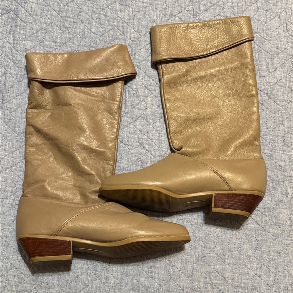 Dexter Tan Fold-Over Leather Heeled Boots